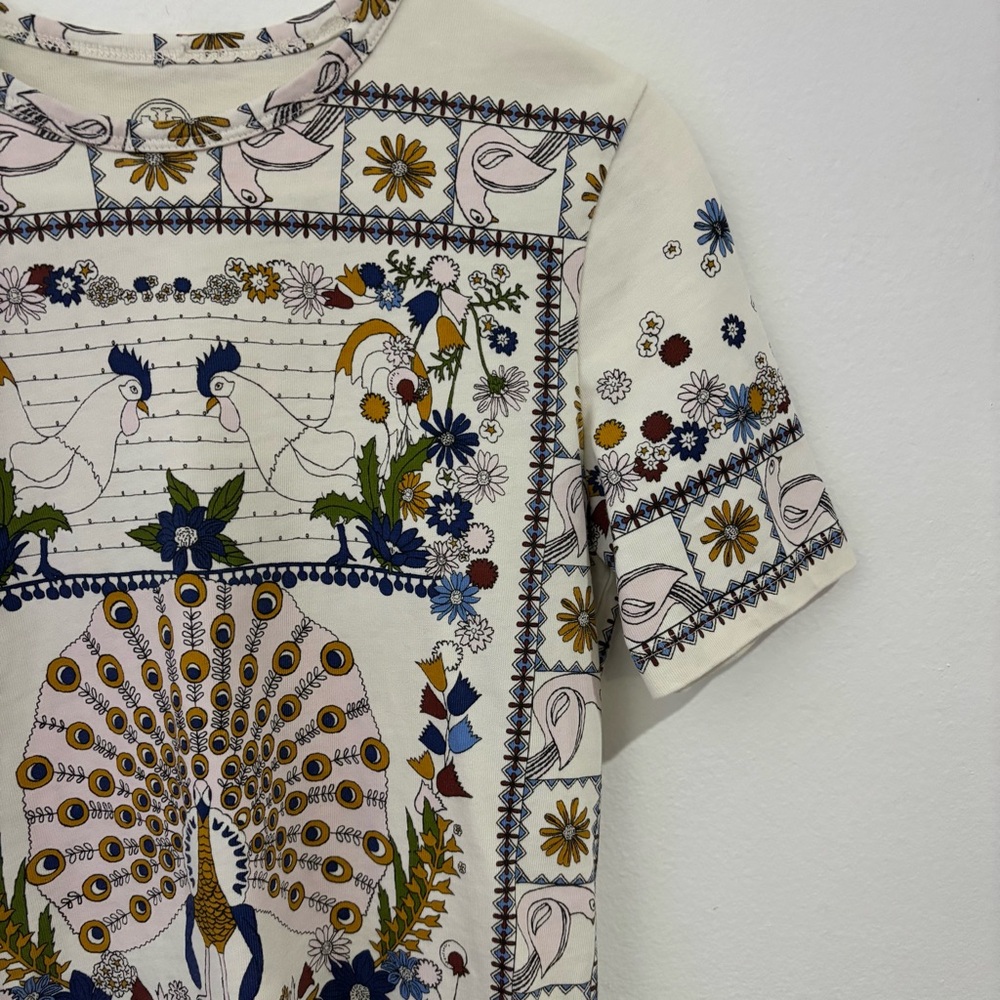 Tory Burch Peacock Rooster Graphic Tee - XS - Picture 3 of 7
